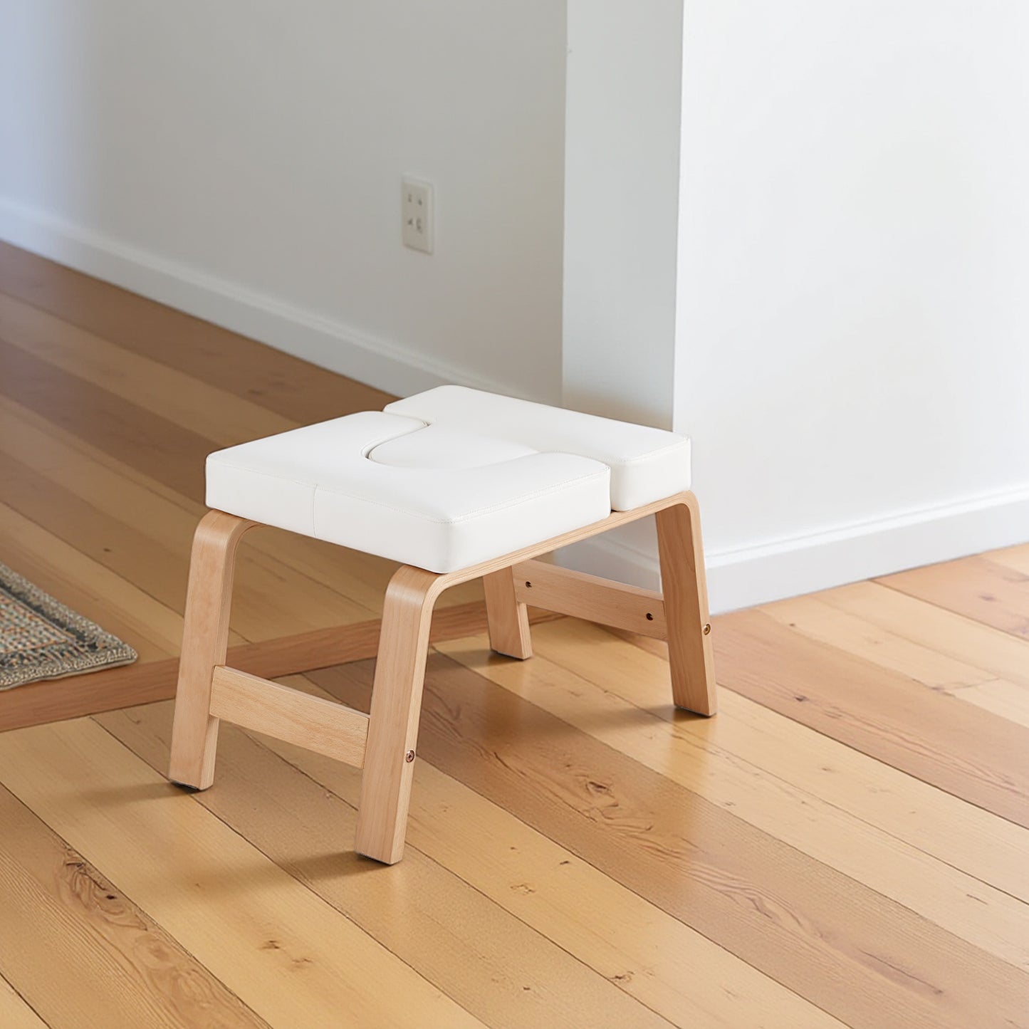 FIFE Bentwood Yoga Hoofdstand Bank - Wit