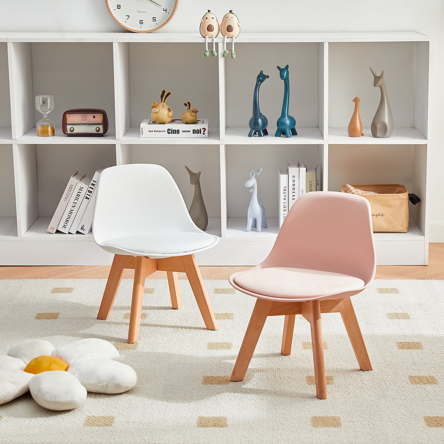 GRAND Kinder eetkamerstoel met beukenhouten poten, set van 2 - Roze/Wit