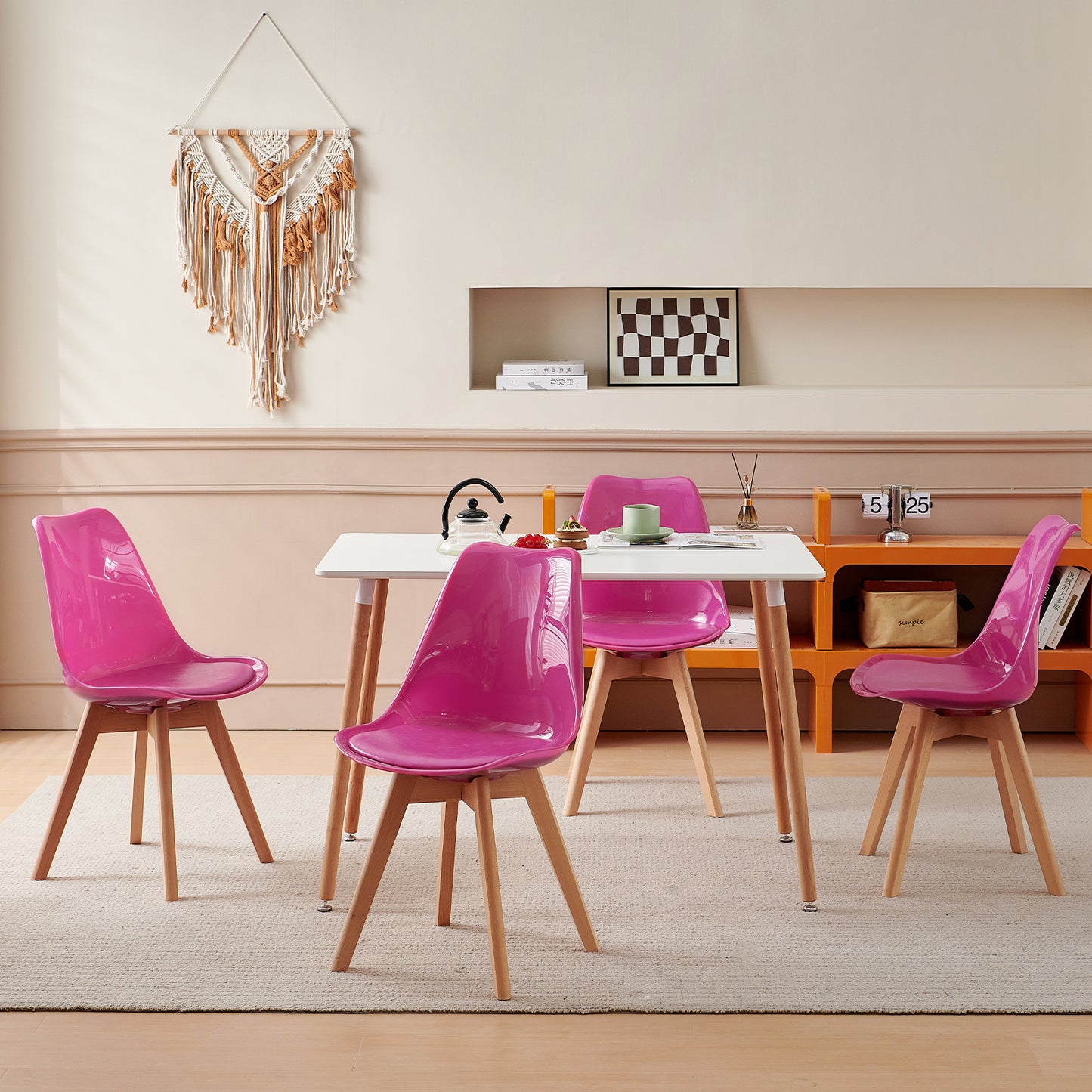 Nieuwe eetkamerstoelenset 2/4 met beukenhouten poten PET materiaal - Dragon fruit kleur - TULIP