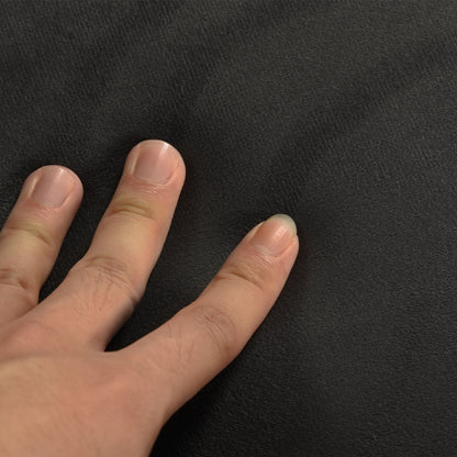 Brede eetkamerstoel met fluwelen armleuningen, zwart/donkergrijs - KAMEY